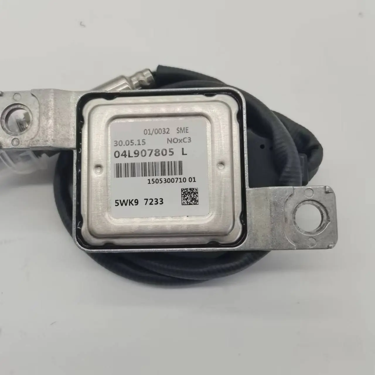 5WK97233 04L907805L 5WK9 7233 04L907805 L Датчик Nox для Audi Q3 Volkswagen Vw Sharan Tiguan Seat Alhambra Skoda Yeti |