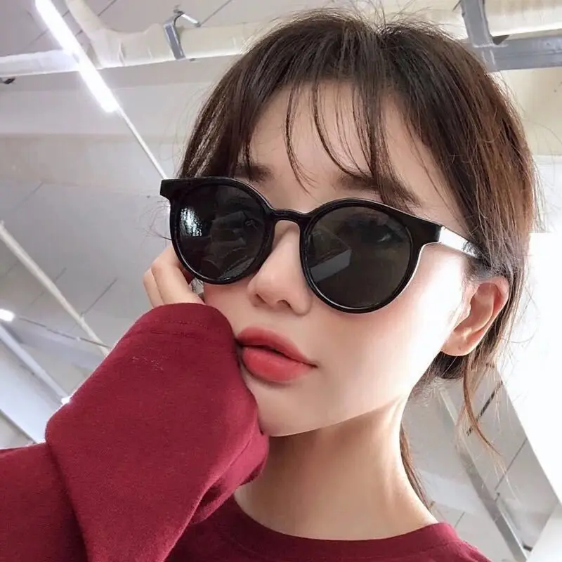 

New Arrivals Retro Sunshade Glasses Men Women Sunglasses Fashion Frame Glasses UV Protection Hundred Matching Accessories