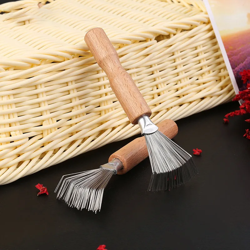 

Mini Hair Brush Cleaner Dirt Remover Home Travel Salon Rake with Metal Wire Portable Wooden Handle Comb Household Cleaning Tools