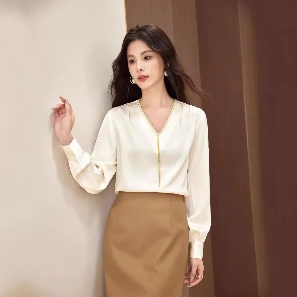 Элегантная шифоновая блузка с длинными рукавами для женщин осень 2024 Новое