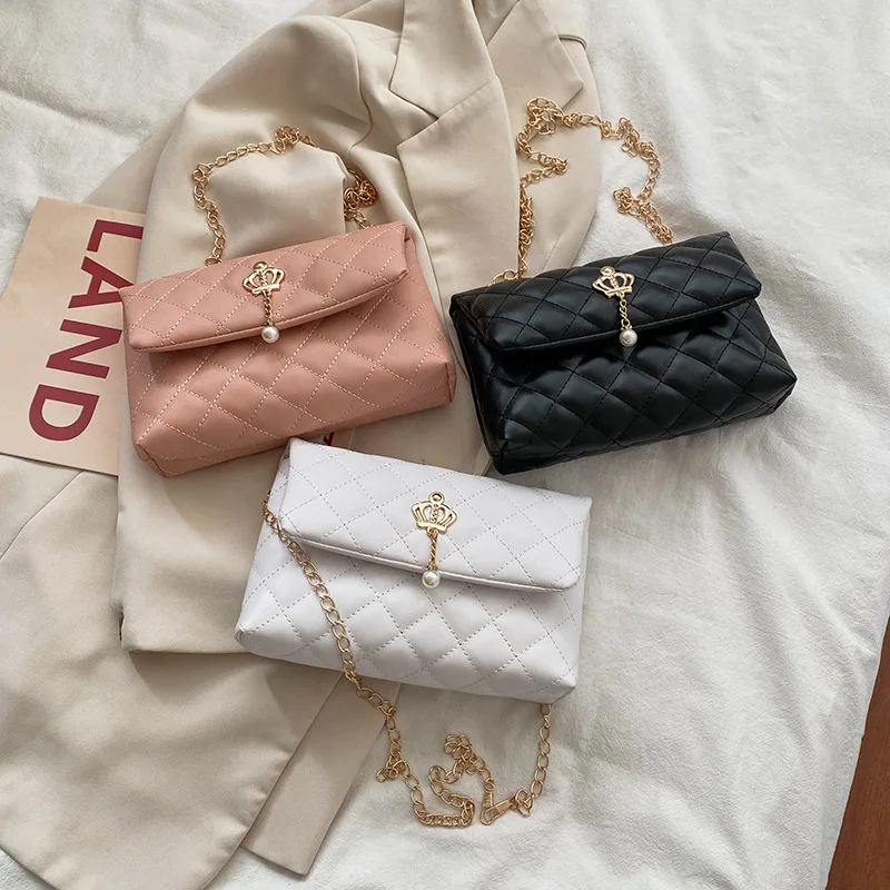 

2022 brand new diamond metal chain bag casual women's bag small shoulder bag crossbody bag fashionable luxury bag women's bag