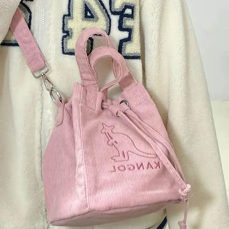 

Kangol Bag New Corduroy Kangaroo Hand Carrying Small Shoulder Bag Women's Fashion All-Match Shoulder Bag Cross Body Bucket Bag