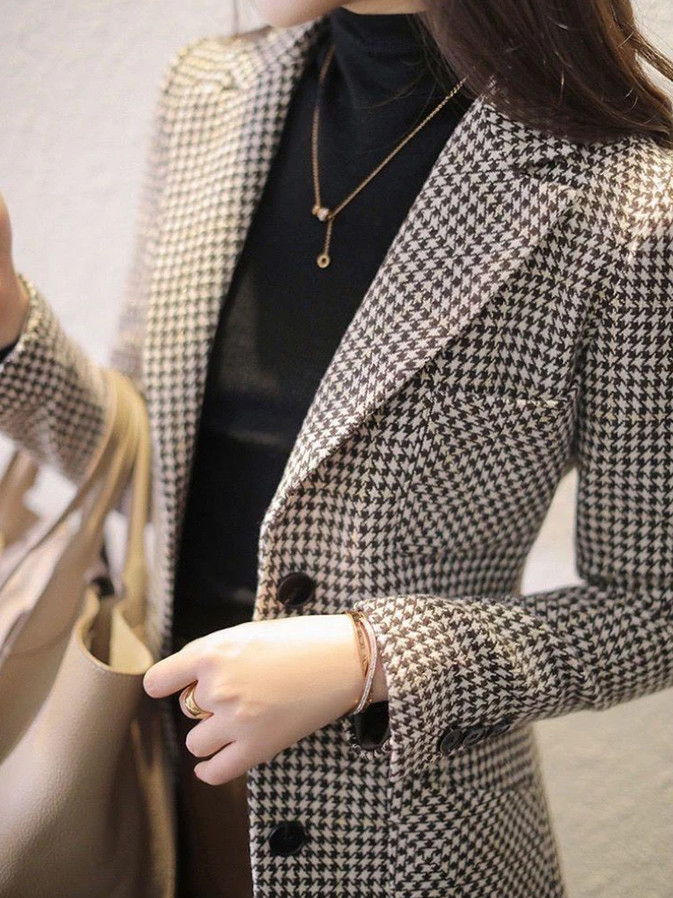 Женский блейзер с карманами яркий дизайнерский клетчатый Ретро Простой