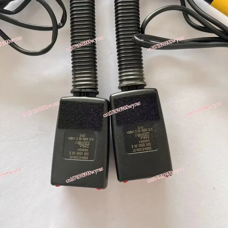 Производители поставляют пряжки ремня безопасности LR009289 LR009288 для Land Rover Freelander 2