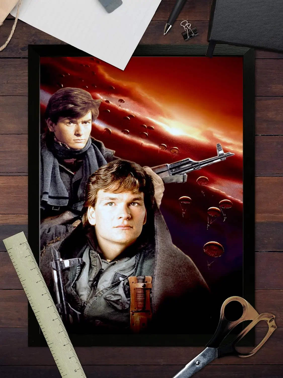 Художественный постер на холсте из фильма Красный свет 1984 года настенное