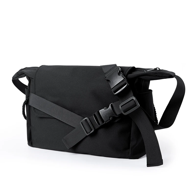 

Fahion Solid Black Casual 2022 Crossbody Bag Unisex 12.9 Inch Flat Shoulder Bag Waterproof Leather Sling Bag for Men