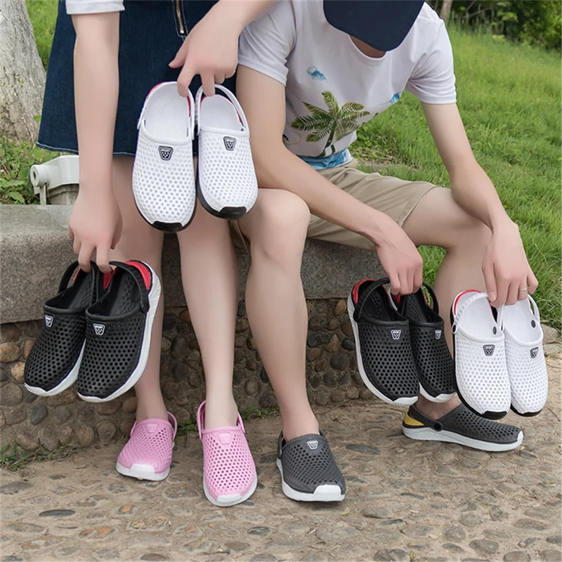 Unisex Summer Beach Sandals Ladies Clogs Slipper Men Flat Anti-Slip Flip Flops for Women Garden Sandals Slid Sliders Lightweight