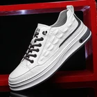 Мужские повседневные кожаные туфли, белые теннисные туфли, модные удобные осенние мужские лоферы на плоской подошве со шнуровкой, новинка 2022