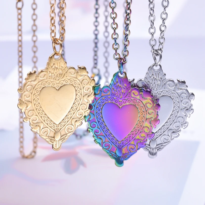 

Vintage Filigree Necklace for Women Stainless Stee Exquisite Heart Pendant Choker Female Jewelry Party Banquet Couple Gifts