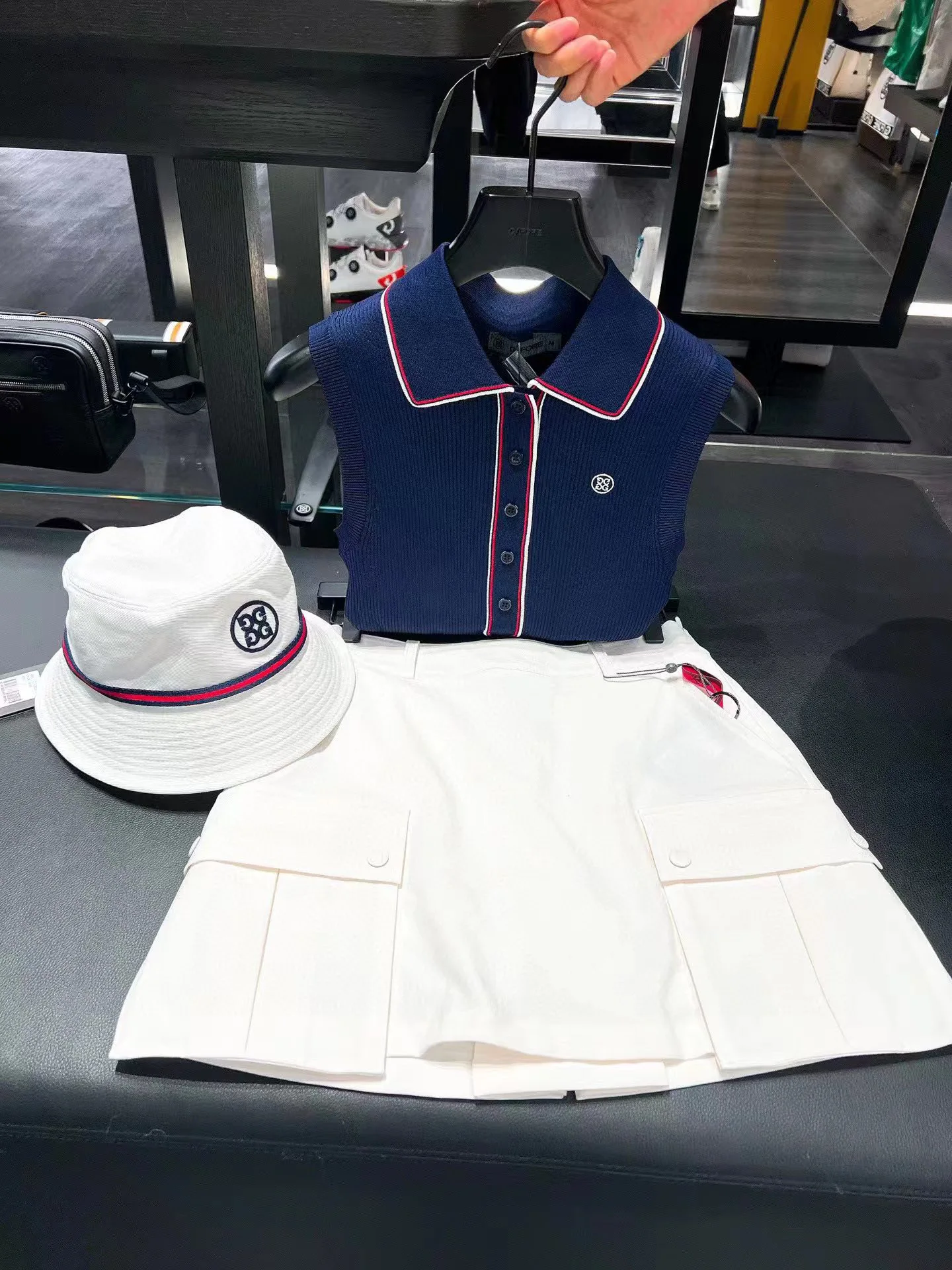 Spring/summer 2022 new golf women's vest knit lapel jacket fine craftsmanship outdoor sports casual women's fashion