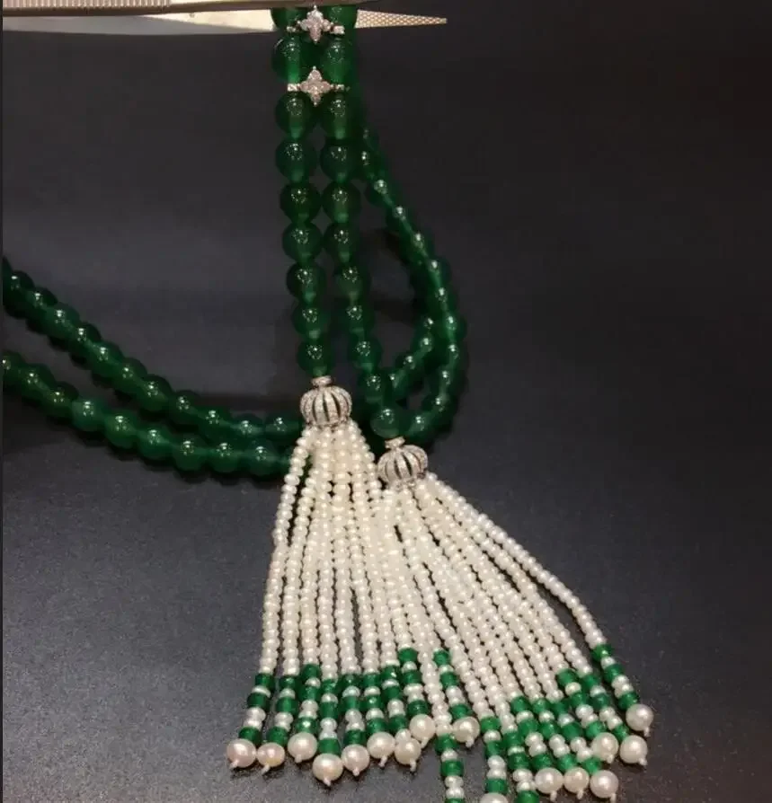Супер красивое ожерелье с кисточкой из зеленого нефрита и пресноводного жемчуга