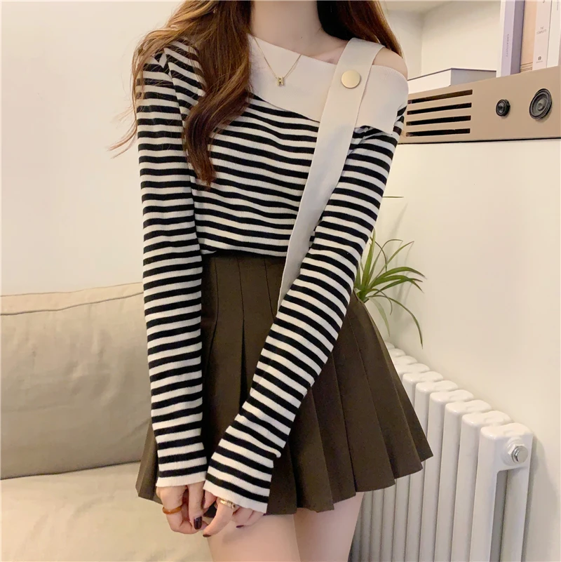 MiiiiX корейский полосатый вязаный свитер с открытыми плечами и диагональным