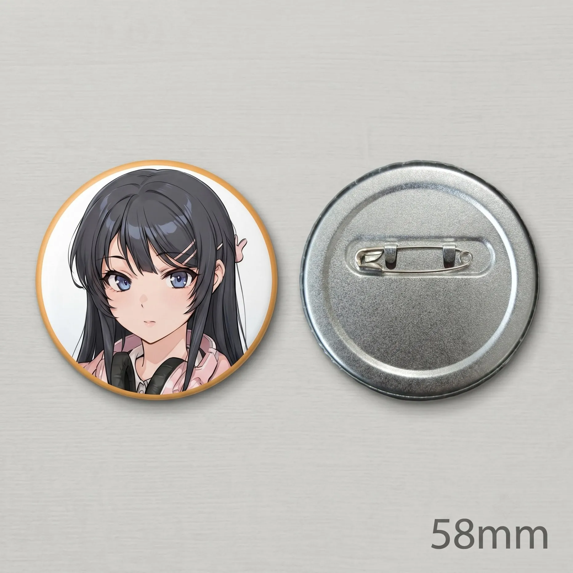 Фото Значок-брошь Mai Sakurajima из аниме Seishun Buta Yarou wa Bunny Girl Senpai no Yume wo Minai, коллекционная пуговка №1