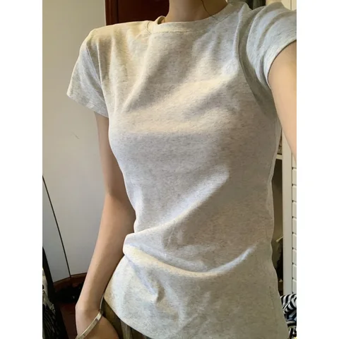 Женская облегающая футболка с коротким рукавом
