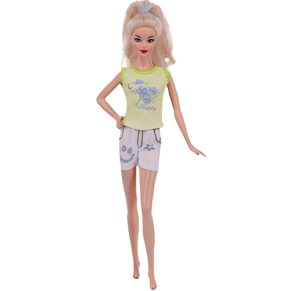 Одежда для куклы Барби