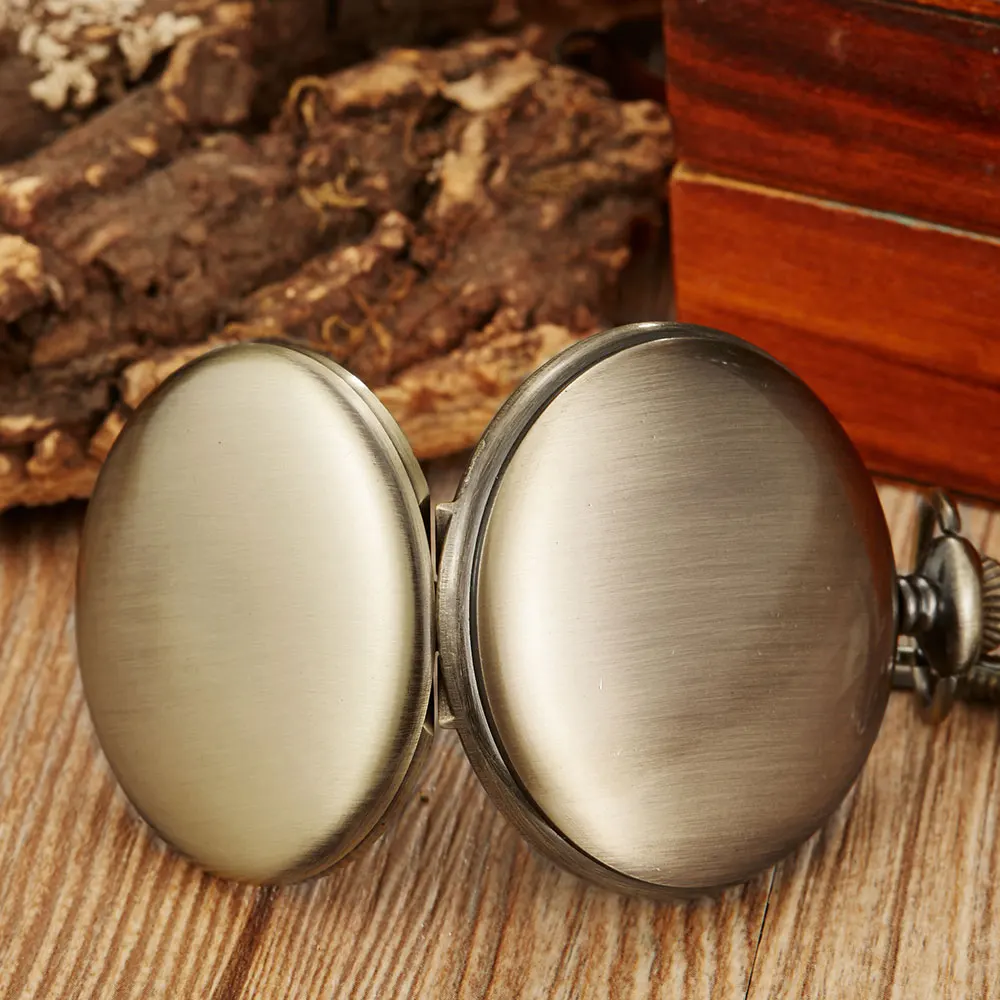 Vintage Retro Smooth Hollow Mechanical Pocket Watch Male Clock Roman Skeleton Steampunk Pocket Watch Men Women Hanging Fob Chain