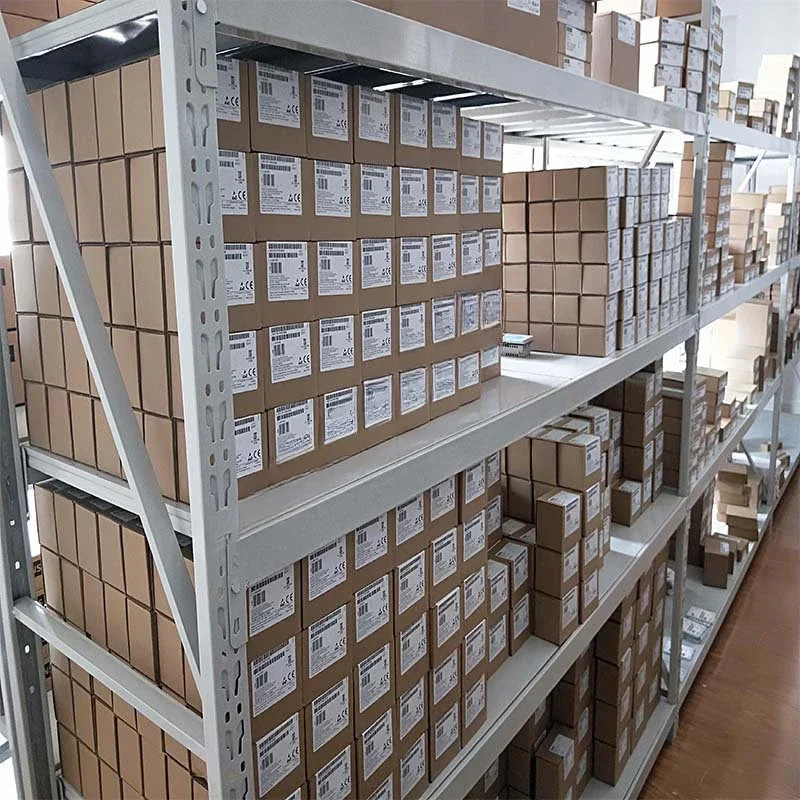 Совершенно новый оригинальный 6ES7331-1KF02-0AB0 S7-300 аналоговый вход SM 331 разрешение 13