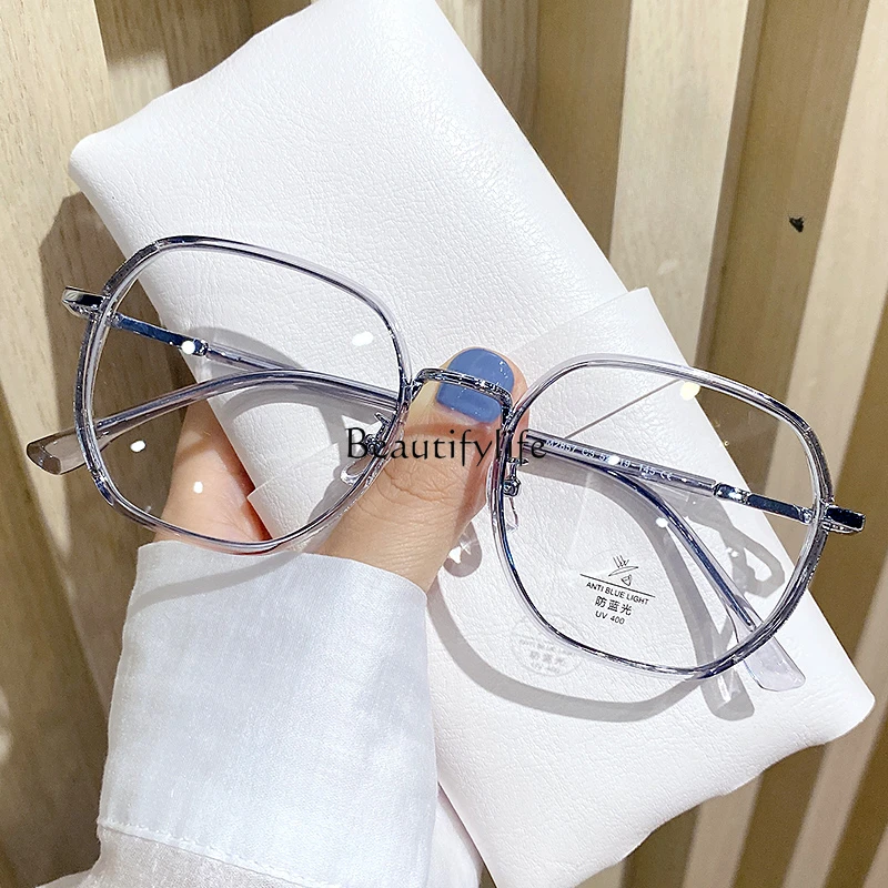 Прозрачные очки для близорукости могут быть оснащены градусами большая оправа