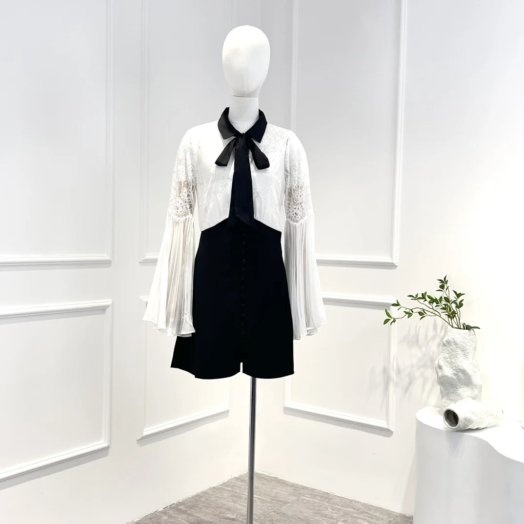 

2023 Early Spring Top Quality Elegant Monochrome Lace Patchwork Crepe Pleated Sleeves Black Bow Neck Tie Mini Dress for Women