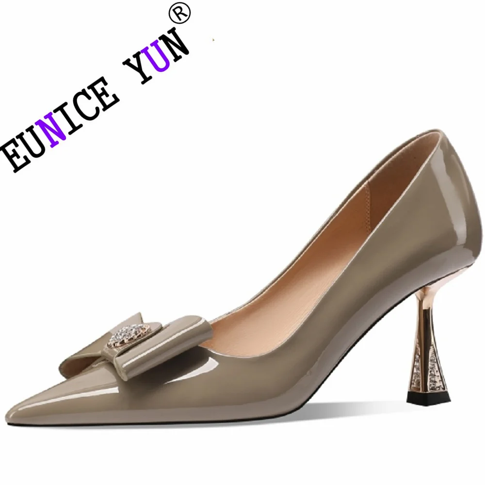 Туфли-лодочки женские из натуральной кожи с острым носком на тонком высоком