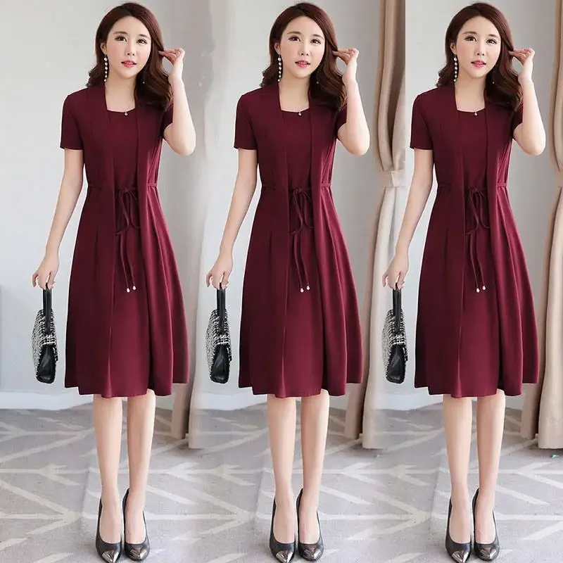 Модное повседневное приталенное платье средней длины Amazon из двух частей модная