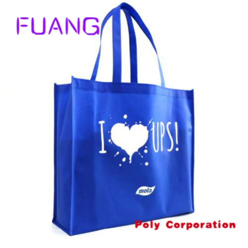 Рисунок 4 - Красочная ткань с принтом Рождественский