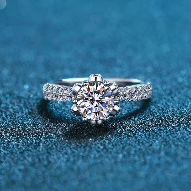 

High Quality S925 Silver Ring Real Moissanite Jewelry Luxury 1 Carat Snow Queen Moissanite Ring Female Hot Sale Festive Gift