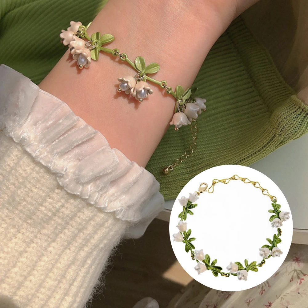 

Trendy Elegant Choker Necklaces For Women White Flowers Green Enamel Plant Pearl Necklace Wedding Jewelry Gift 2023 New
