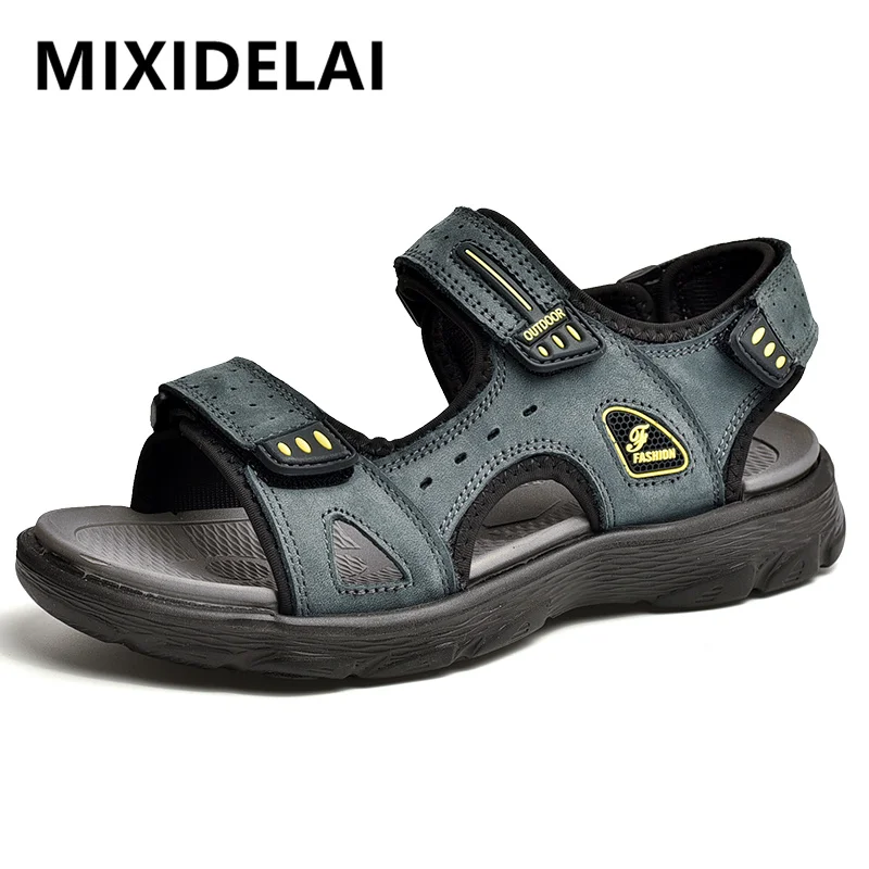 

New Summer Men Genuine Leather Sandals Classic Casual Shoes Men Outdoor Beach Sandals Roman Summer Men's Water Shoes Size 38-46