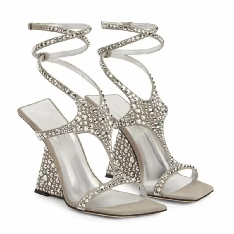 2023 Summer New Women's Wedge Sandals Sexy Lacquer Leather Shaped Heels Fashion Party Dress High Heel Sandals