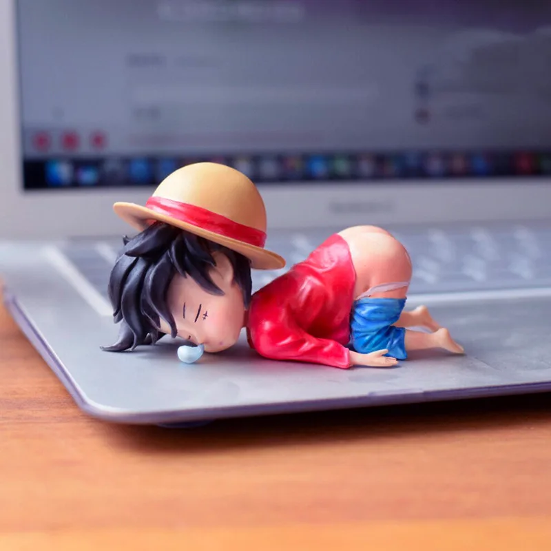 

Creative Desk Ornaments One Piece Butt Sleepy Worm Luffy Sauron Nami Cute Doll Gifts Hand-made Ornaments Birthday Couple Gifts.