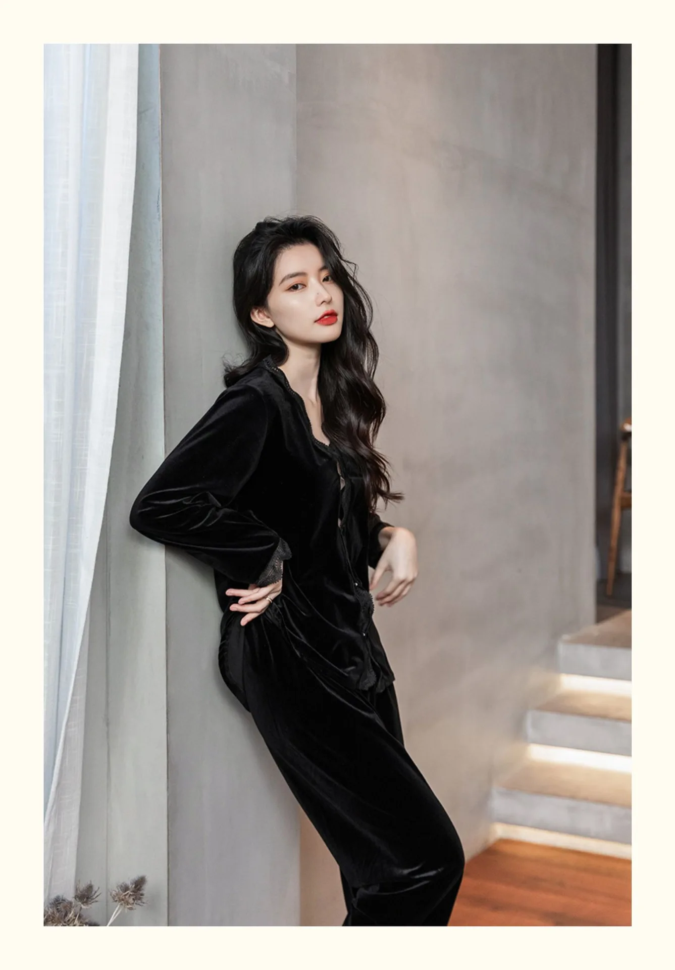 Golden Velvet Pajamas Women's Autumn Winter Long Sleeved Lace Nightwear Sweet Simple Home Clothes Cardigan Fenale Sleepwear