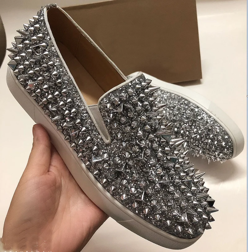 

New Luxury Trend Silver Low Top Slip on Willow Nail Stick Drill Shoes Red Soles Men's Casual Shoes Couple Sports Shoes