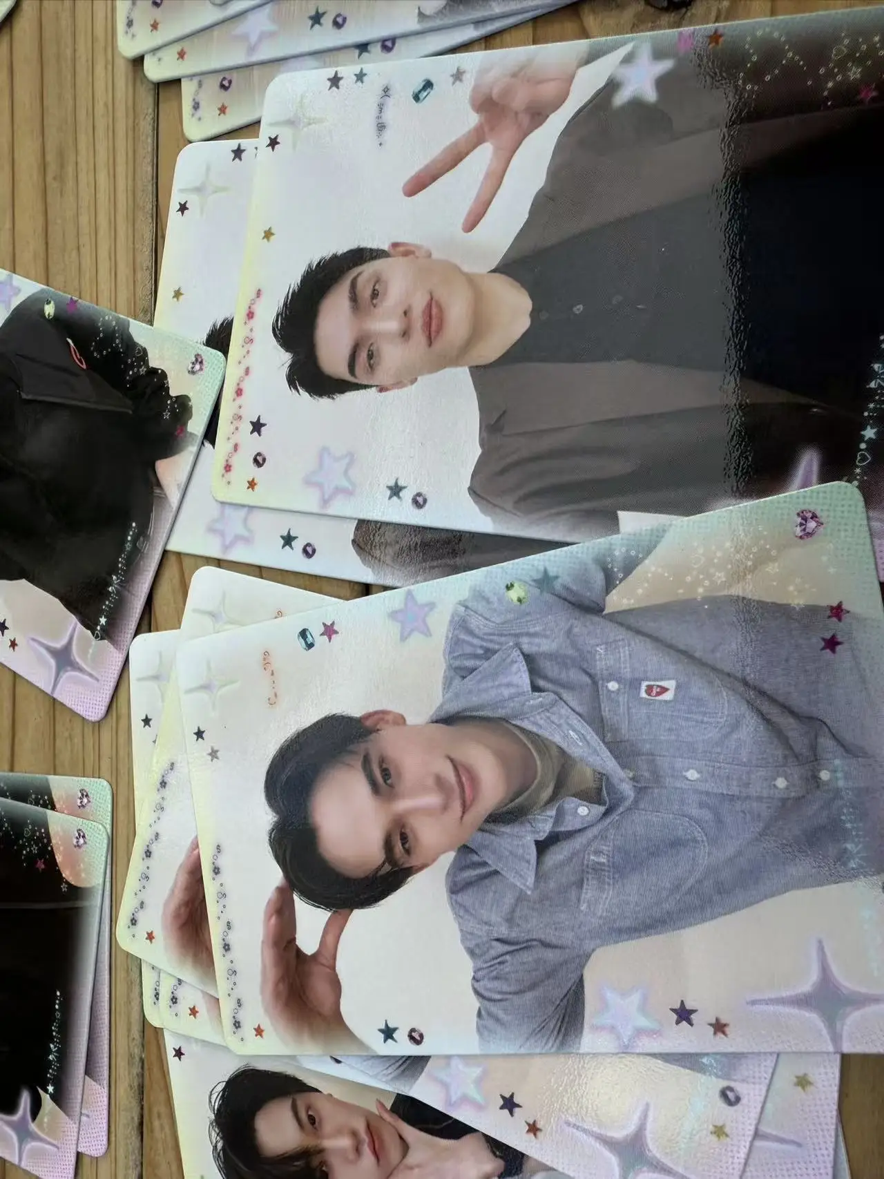 Официальный магазин GmmTV POP Up 2025, Pondphuwin Joongdunk Bounprem FirstKhaotung Jimmy Sea Junior Mark, коллекционная случайная карта для мальчиков (art.: 3920d3fe65ac5) - 3920d3fe65ac5