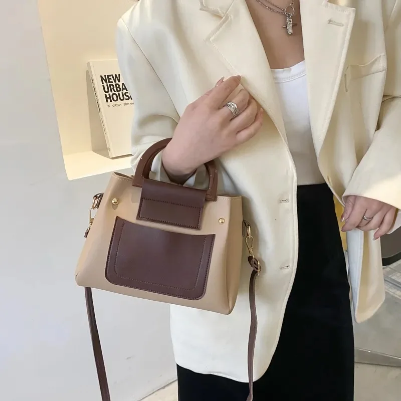 

2022 New fashion and popular pop pop color ins matching small square bag crossbody bag simple portable bucket bag