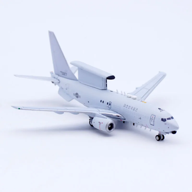 Коллекционный самолет из сплава XX40081 подарок фотосессия 1:400 летательный аппарат