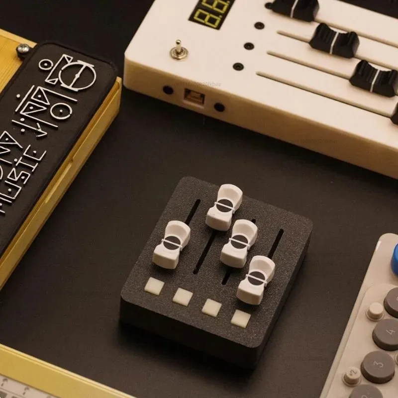 Фото Контроллер MIDI EM-PO2 – 4 фейдера + 4 кнопки для цифровой аудио-рабочей станции, создания музыки и управления потоковой передачей №5