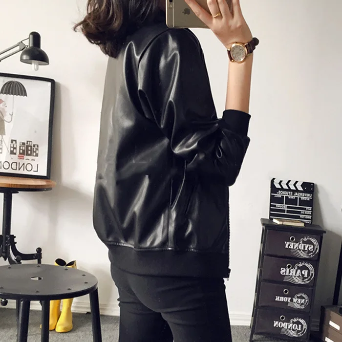 Black Punk Gothic Cool Girl Zipper  PU Leather Jacket Female Short Retro Stand Collar Zipper Black Motorcycle Jacket Cardigan