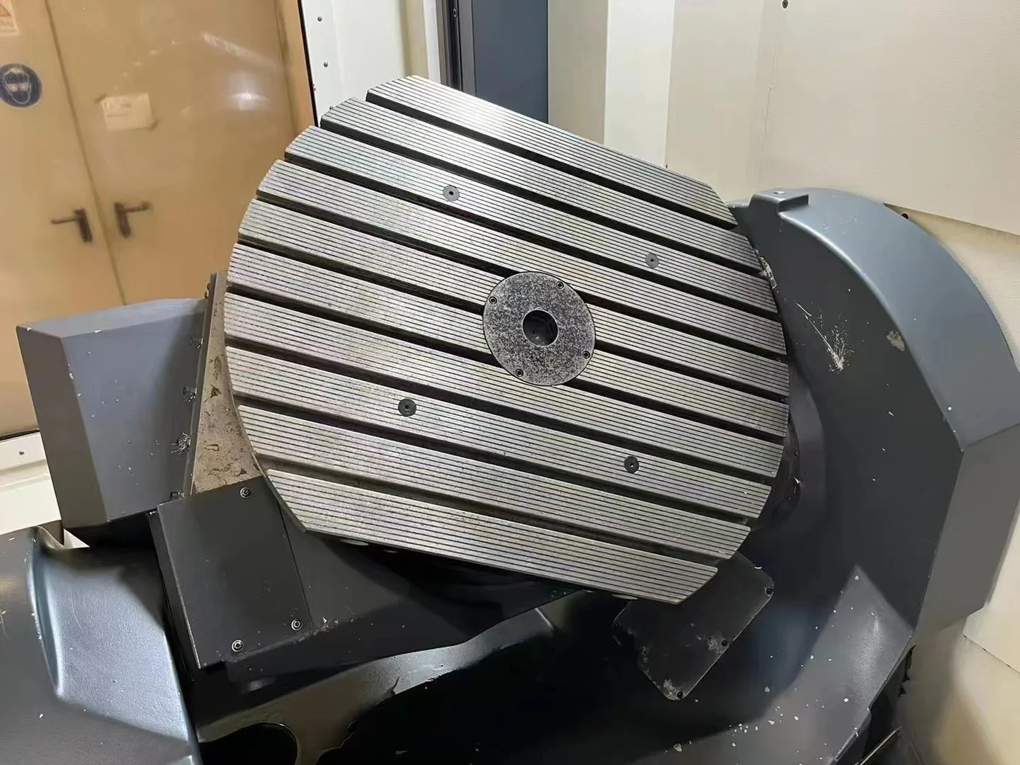 Низкая цена высококачественный DMG MORI DMU 100 P Duoblock 5-осевой Hine-центр с верхней