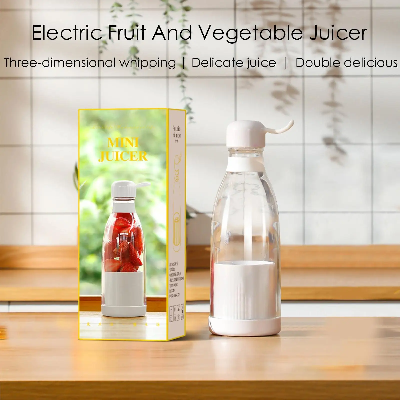 

Portable Juice Blender Personal Size Blender for Juice Shakes Smoothies Wireless Charging with Four Blades Mini Blender Tra Q4X3