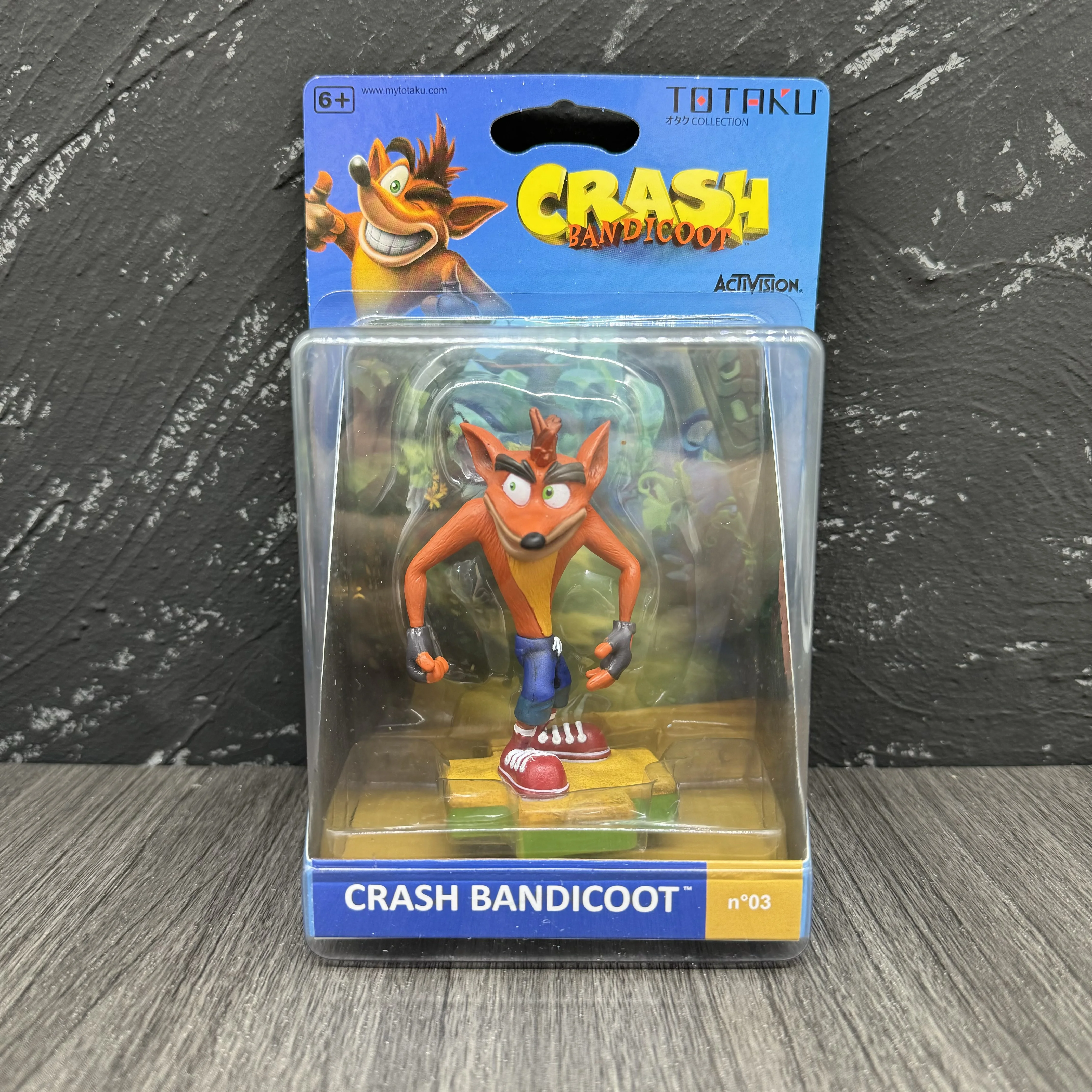 Фото Аварийная фигурка Bandicoot, модель Totaku, игрушки для детей и взрослых, коллекционный подарок, оригинальный цвет, золото, 10 см №1