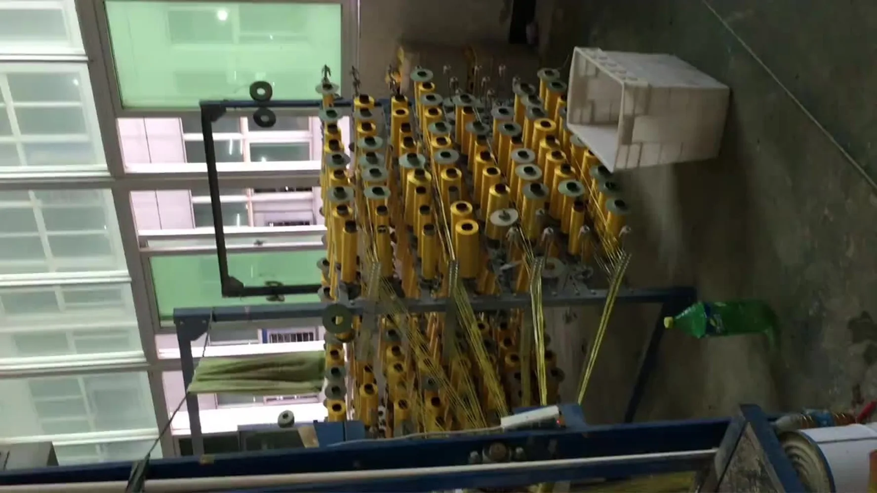 Рисунок 2 - Машина для производства плетеных