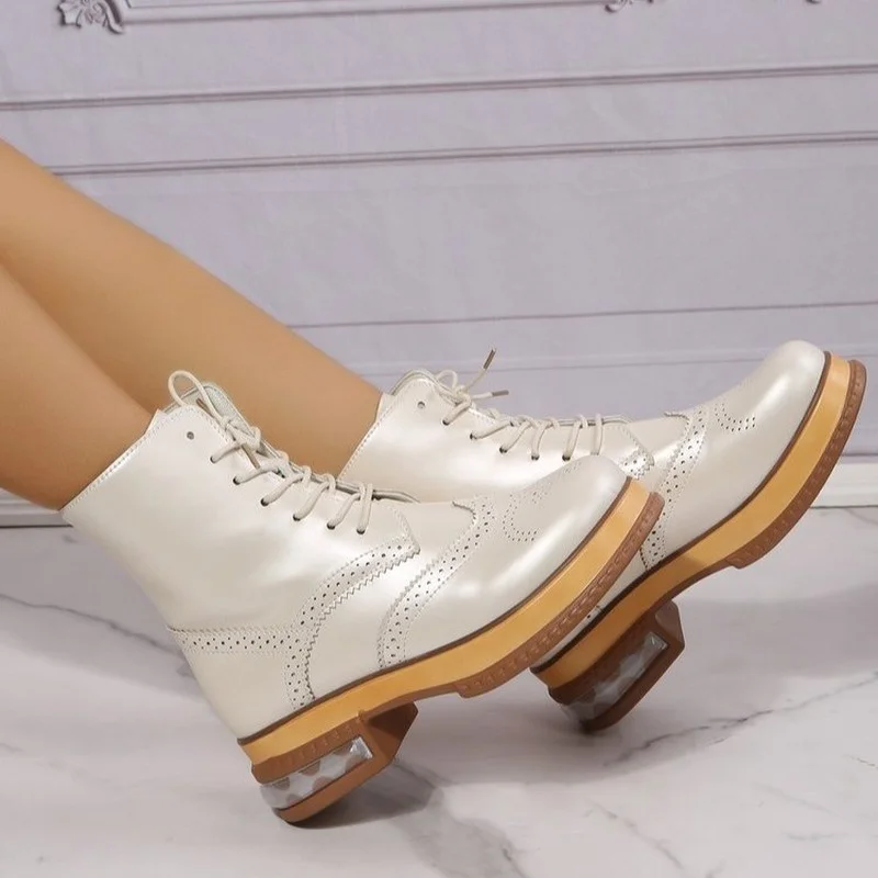 Women's Boots Autumn and Winter New Fashion Short Boots Non-slip Thick Heel 2023 Women's Outdoor Hiking Retro Shoes Casual Shoes