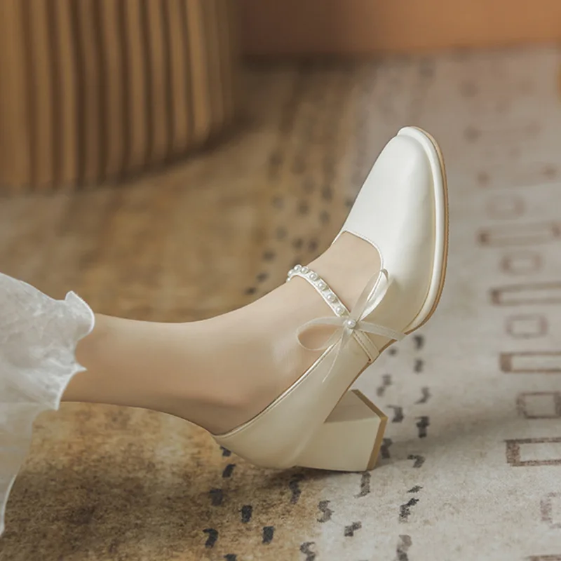

Mary Jane High-heeled Shoes Female Pumps Fairy Style Bow 2022 Spring New Sandals Retro Pearl Thick-heeled Leather Shoes