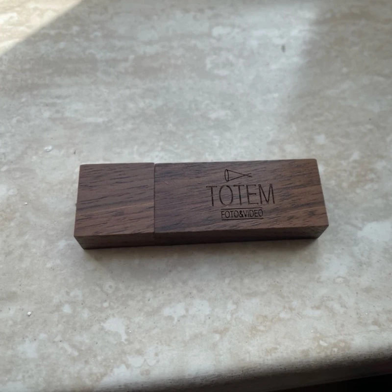 

Деревянный USB2.0 16GB с бесплатным пользовательским логотипом, 50 шт.