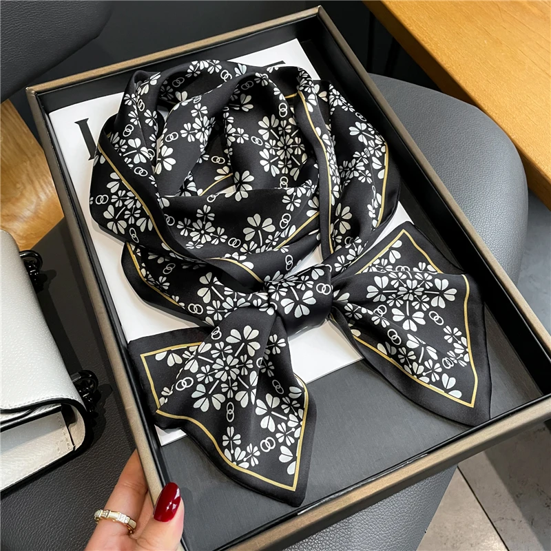 

2022 Print Silk Skinny Scarf Women Luxury Satin Neck Tie Female Hair Band Bag Wrist Bandana Spring Fashion Foulard Echarpe New