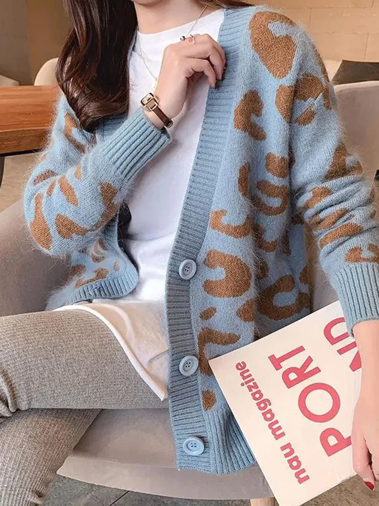 

Женский вязаный свитер с леопардовым принтом, плотный кардиган с V-образным вырезом, свободная верхняя одежда на пуговицах, Осень-зима 2022