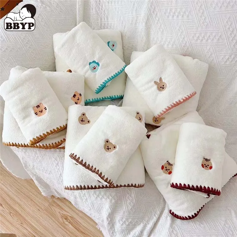Baby Stuff Poncho Towel Hooded Beach Towel Kids Blankets Newborn Cartoon Coral Fleece Bathrobe Infant