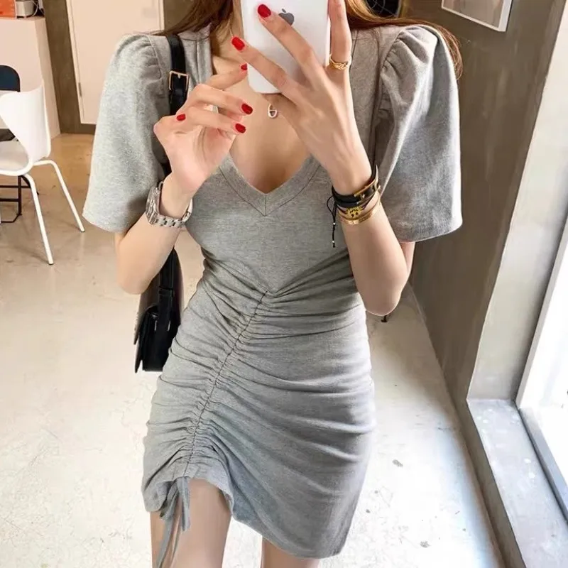 

Корейское женское облегающее платье на шнуровке, пикантные приталенные платья с глубоким V-образным вырезом, короткими рукавами-фонариками, эластичным высоким поясом, модная женская одежда