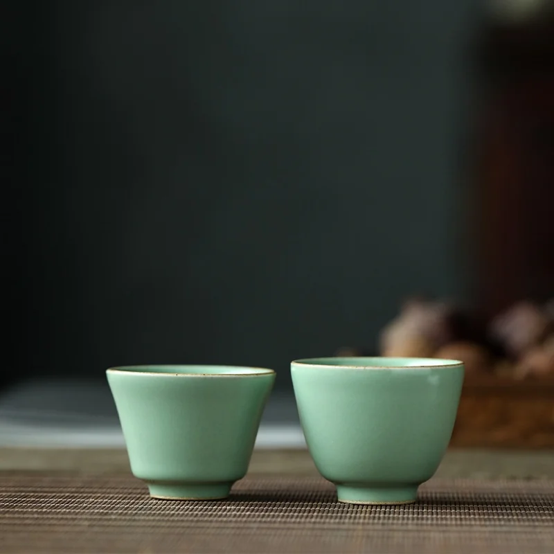 

Светло-зеленая керамическая посуда Цзиндэчжэнь, глазурь селадона Fu Lu, чашка мастер, ручная роспись, элегантная мягкая и гибкая Милая чайная чашка